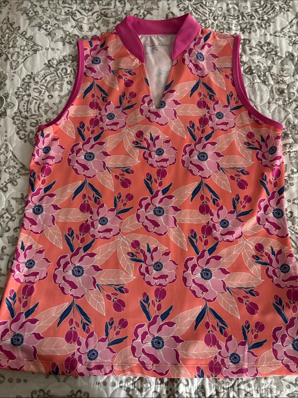 Court Haley floral shirt, Sz medium